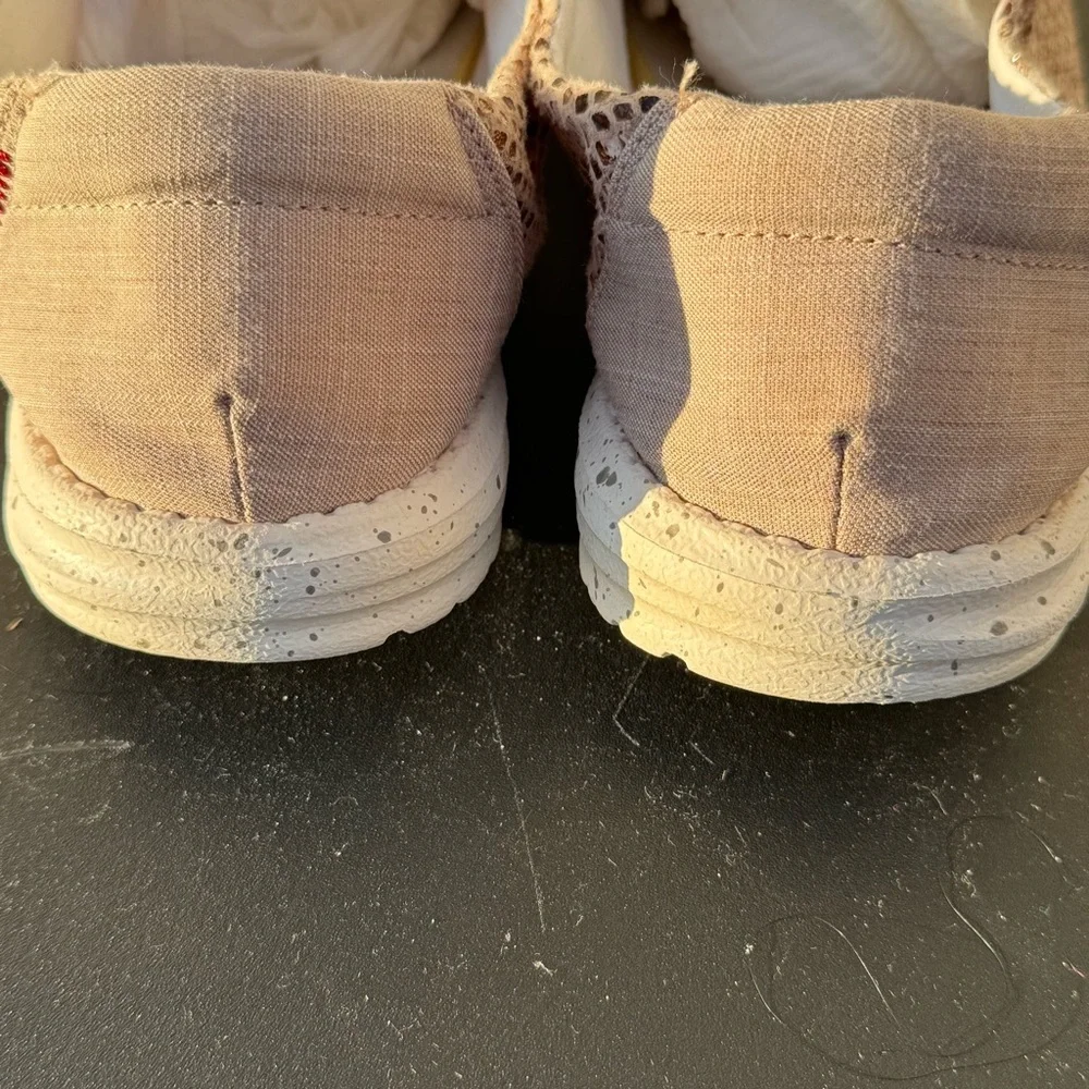 Hey Dude Shoes Women's Wendy Sneakers Python Light Rose Size 10